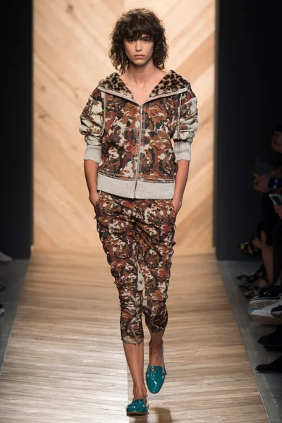 Look 1